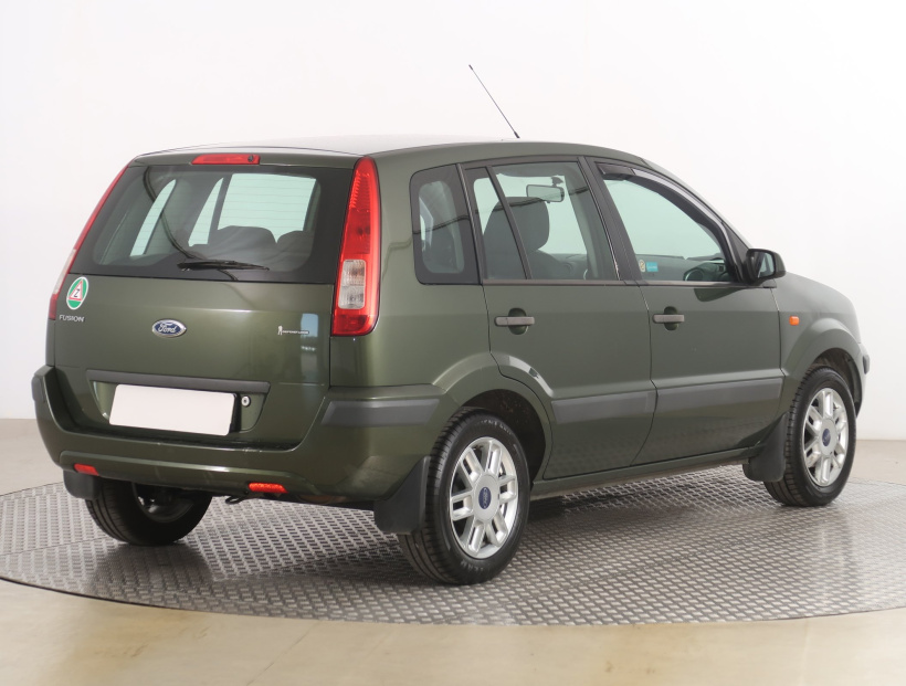 Ford Fusion, 2006