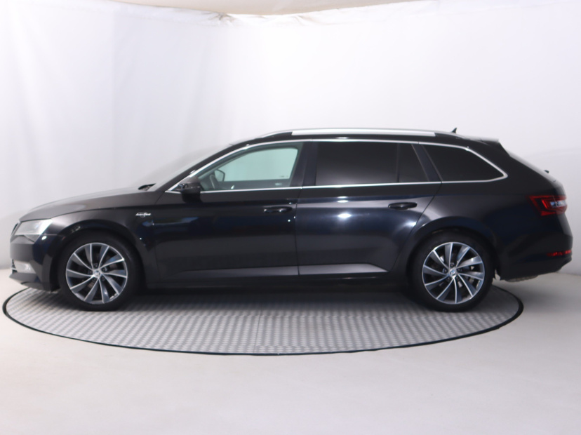 Škoda Superb, 2016