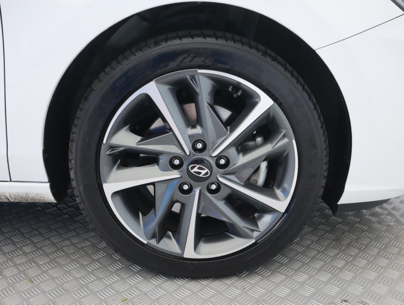 Hyundai i30, 2025