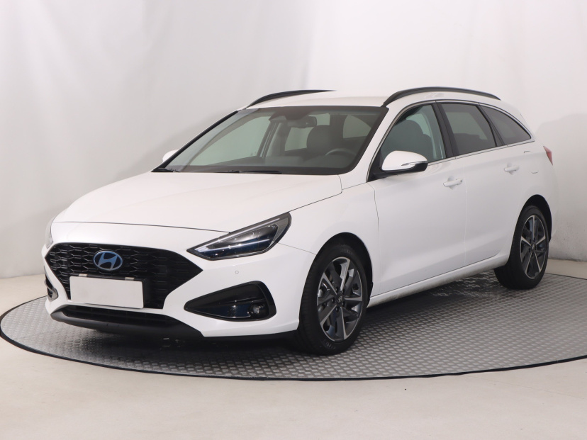 Hyundai i30, 2025