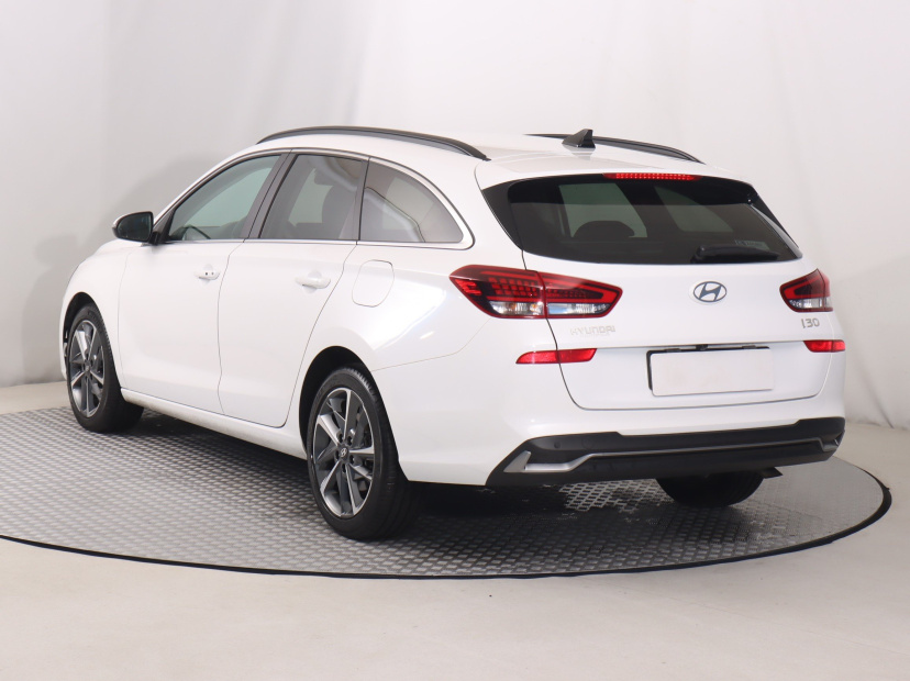 Hyundai i30, 2025