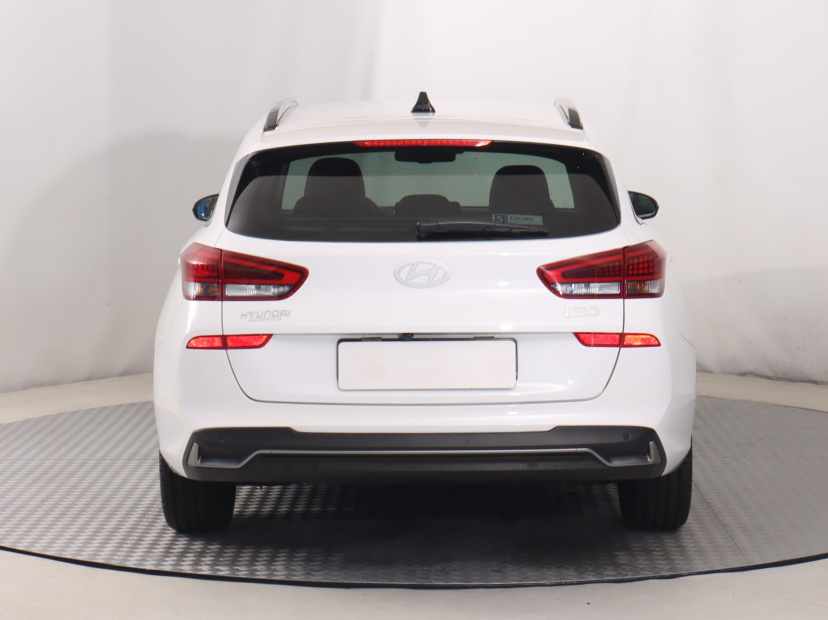 Hyundai i30, 2025