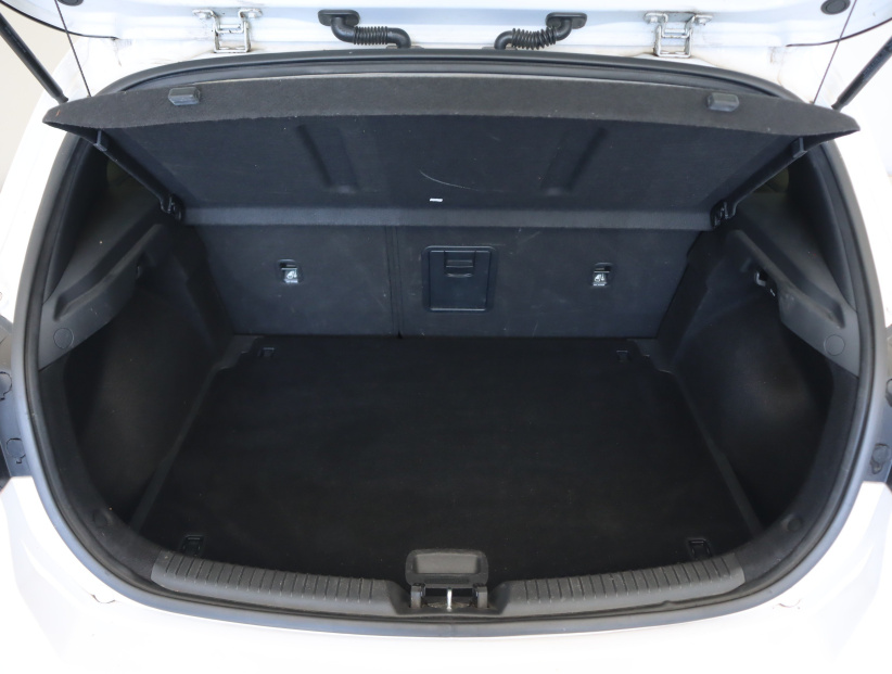 Hyundai i30, 2023