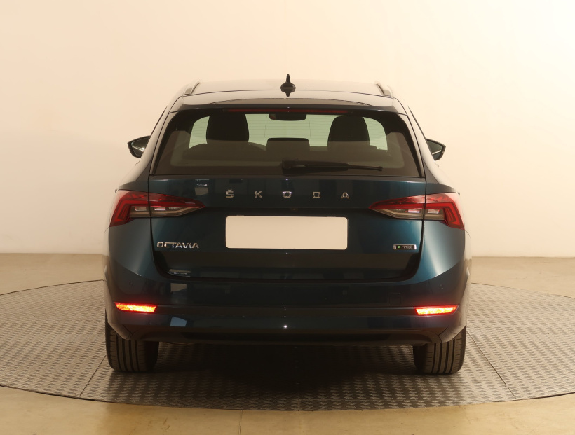 Škoda Octavia, 2024
