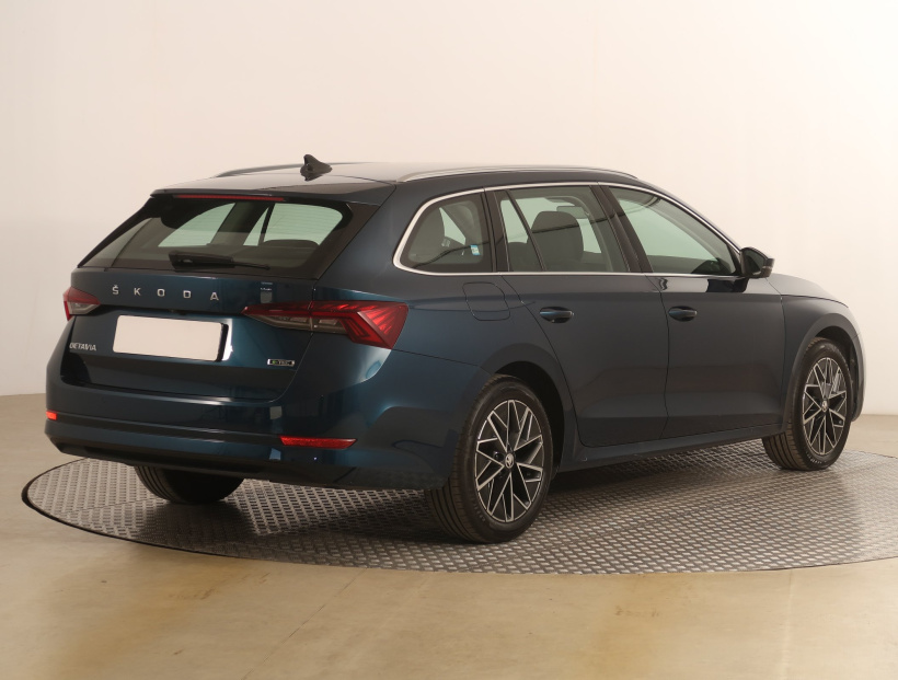 Škoda Octavia, 2024