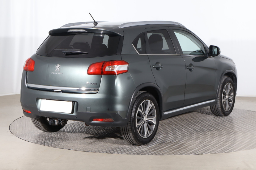 Peugeot 4008, 2013