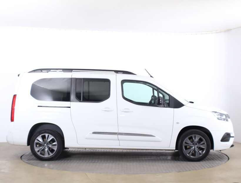 Toyota ProAce City Verso, 2022