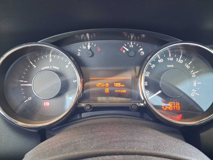 Peugeot 5008, 2012