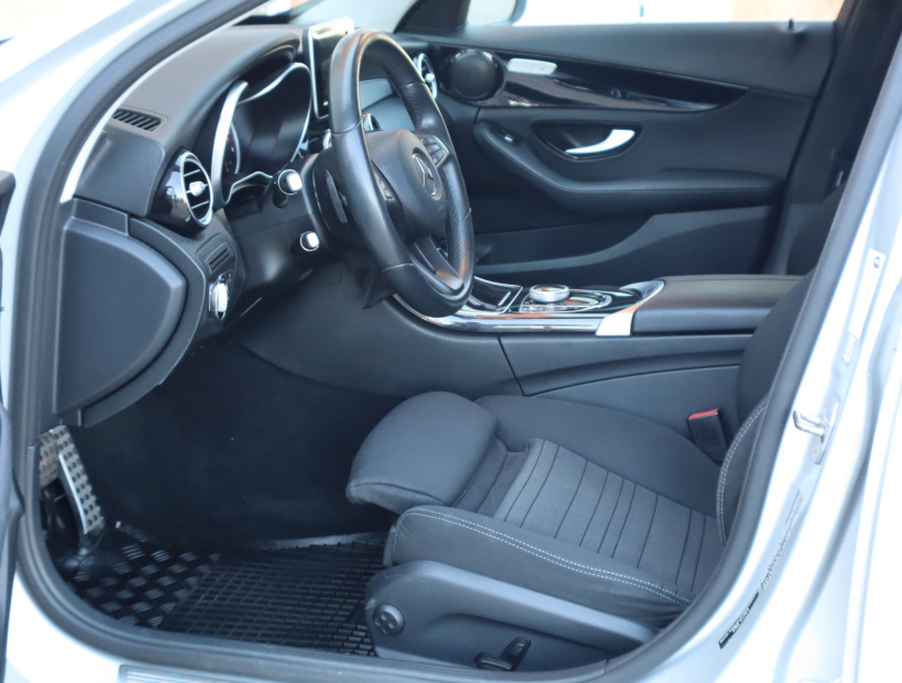 Mercedes-Benz C, 2017