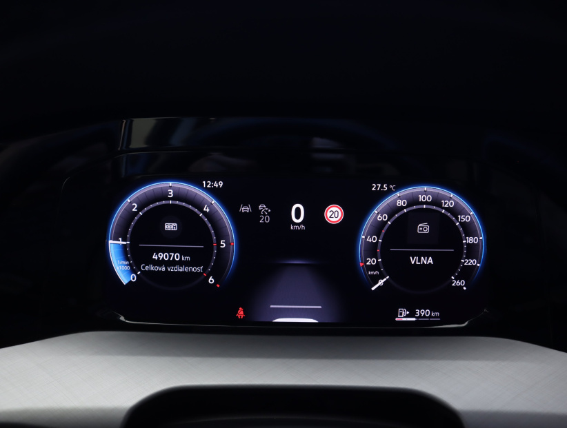 Volkswagen Golf, 2024