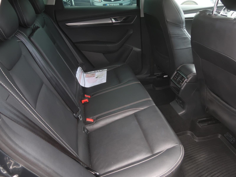 Škoda Karoq, 2019