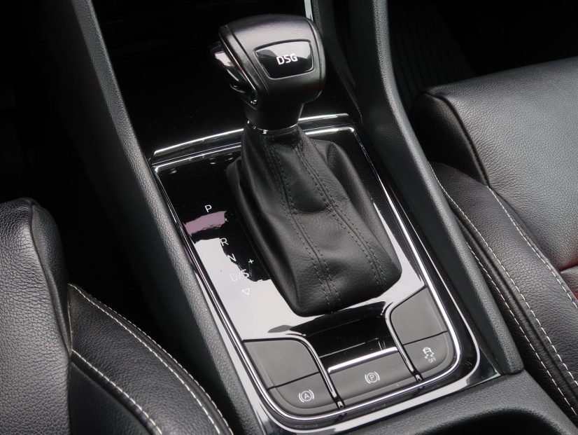 Škoda Karoq, 2019