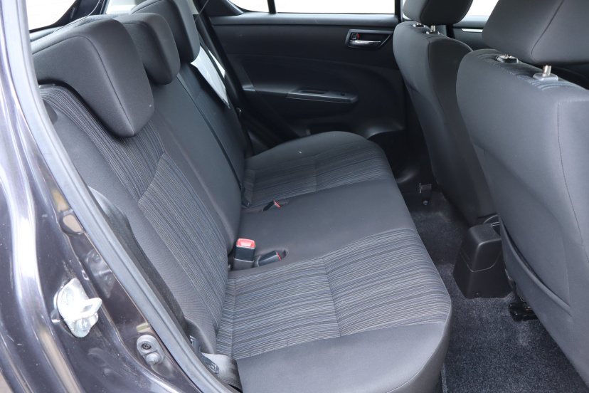 Suzuki Swift, 2015