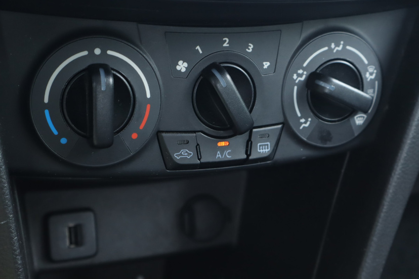 Suzuki Swift, 2015