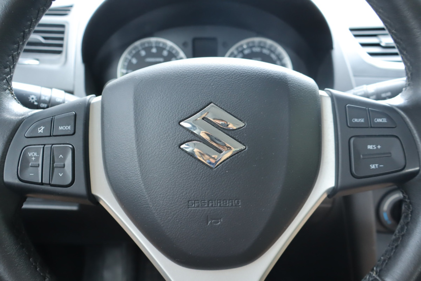 Suzuki Swift, 2015