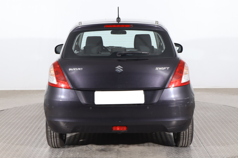 Suzuki Swift, 2015