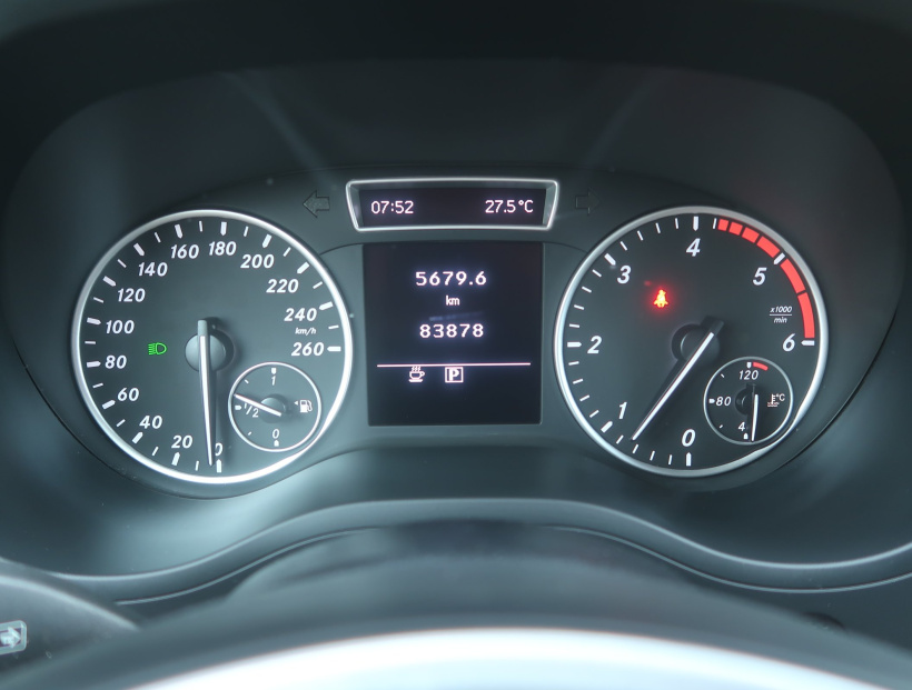 Mercedes-Benz B, 2011