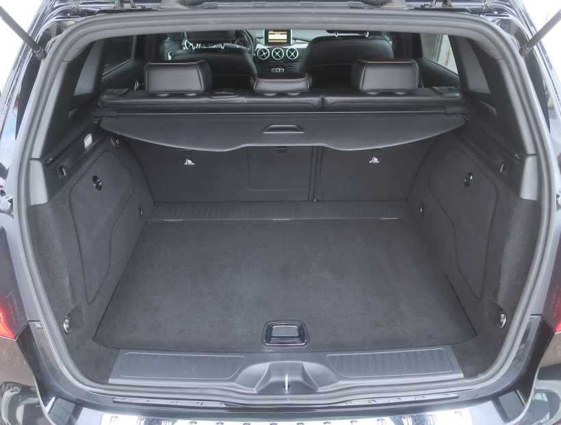 Mercedes-Benz B, 2011