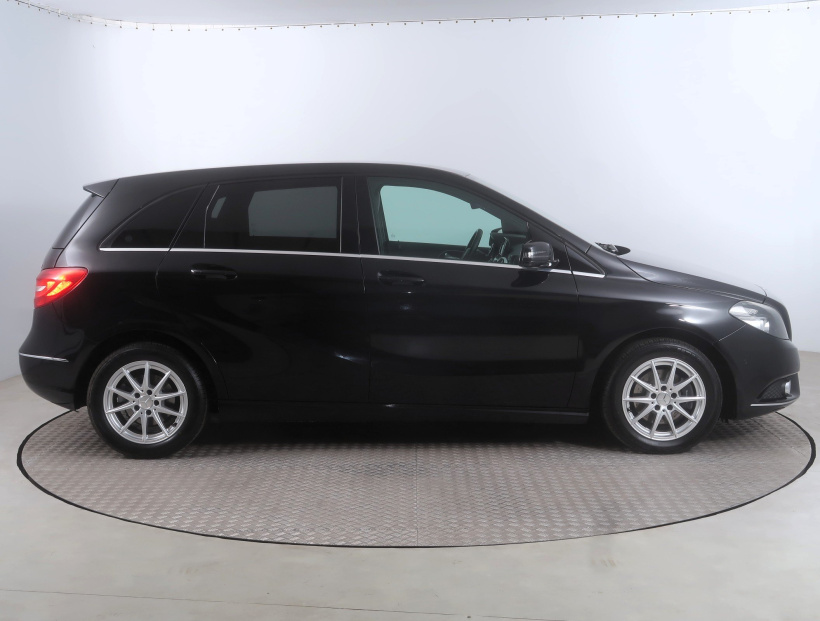 Mercedes-Benz B, 2011
