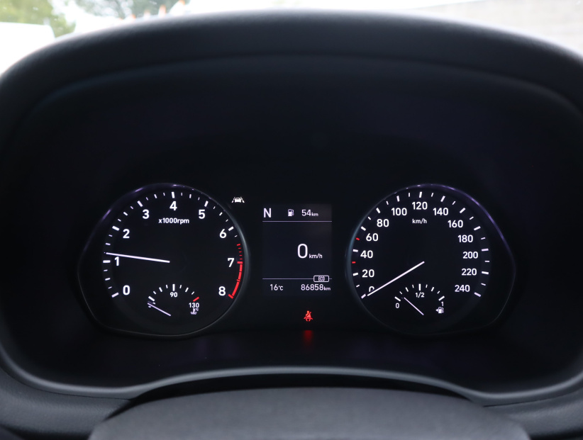 Hyundai i30, 2022