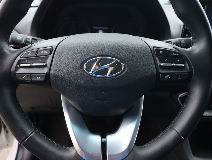 Hyundai i30, 2022