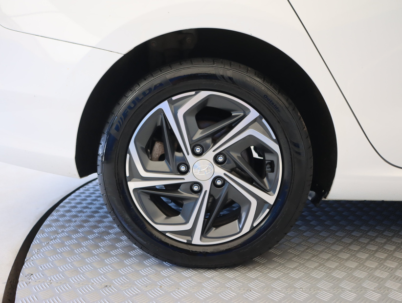 Hyundai i30, 2022