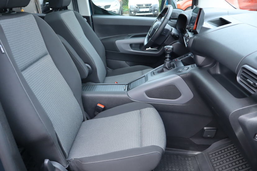 Toyota ProAce City Verso, 2025