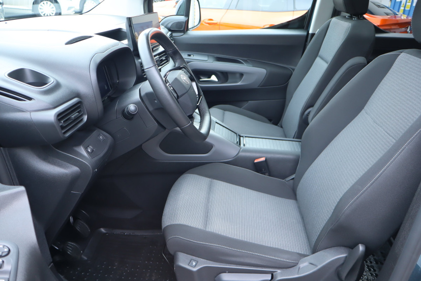 Toyota ProAce City Verso, 2025