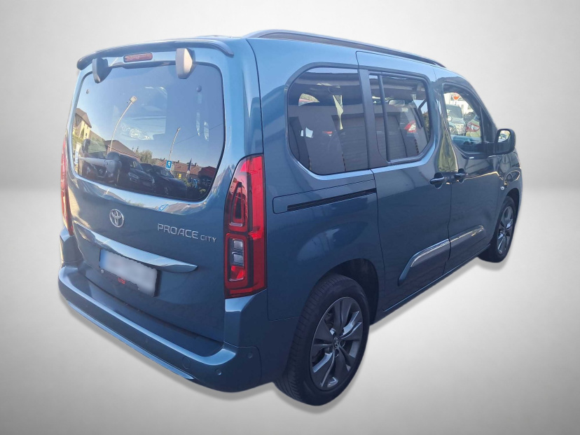 Toyota ProAce City Verso, 2025