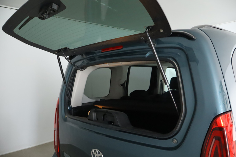 Toyota ProAce City Verso, 2025