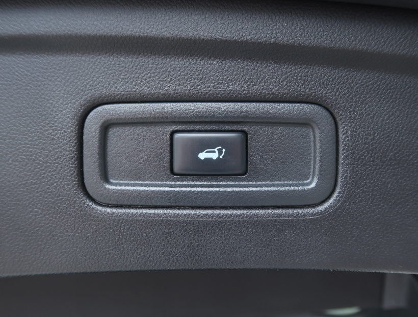 Infiniti QX70, 2015