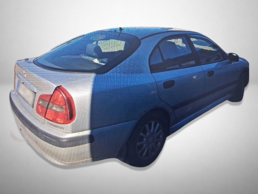 Mitsubishi Carisma, 2002