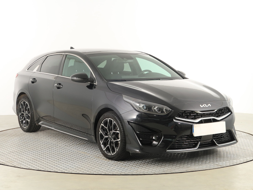 Kia ProCeed, 2022