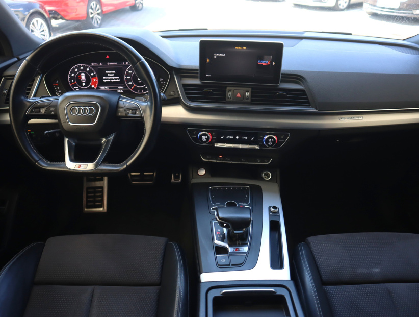 Audi SQ5, 2017