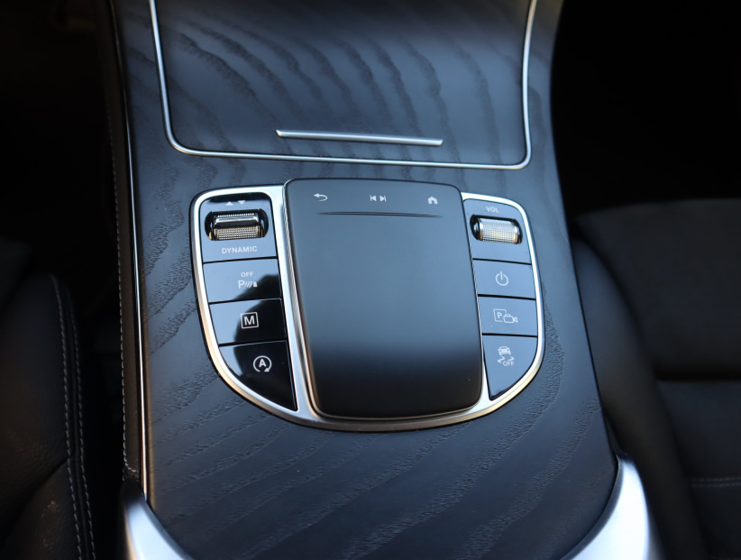 Mercedes-Benz GLC, 2020