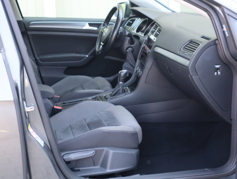 Volkswagen Golf, 2019