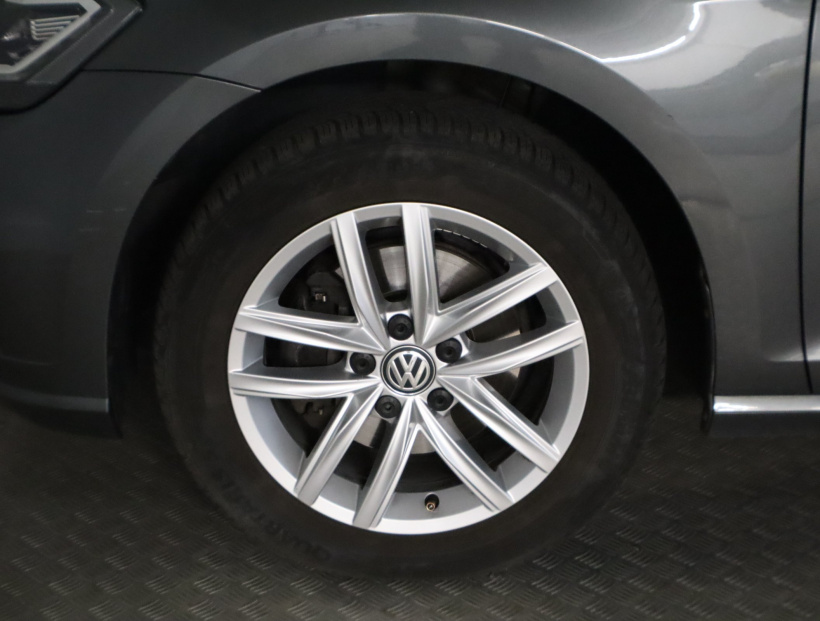 Volkswagen Golf, 2019