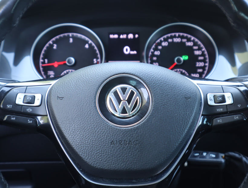 Volkswagen Golf, 2019