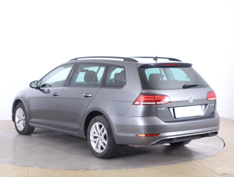 Volkswagen Golf, 2019