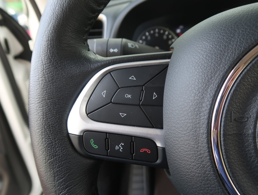 Jeep Renegade, 2024