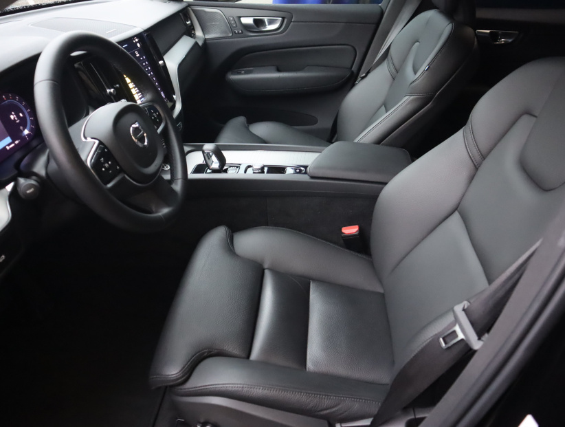 Volvo XC60, 2024
