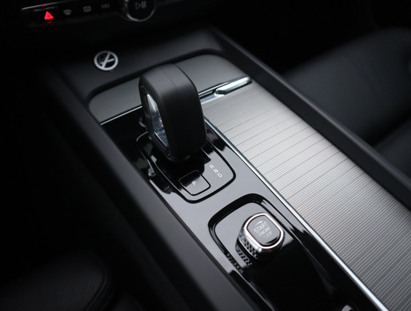 Volvo XC60, 2024