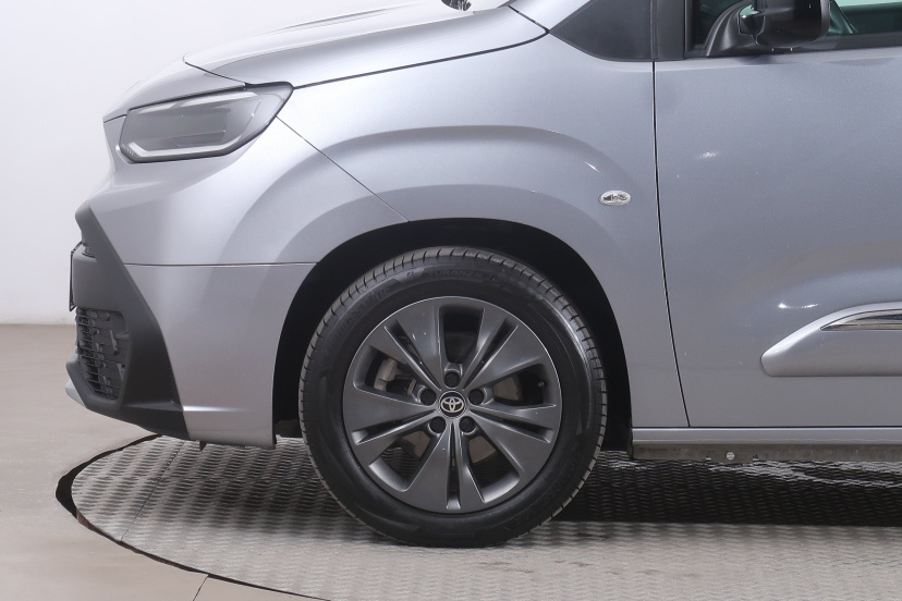 Toyota ProAce City Verso, 2025