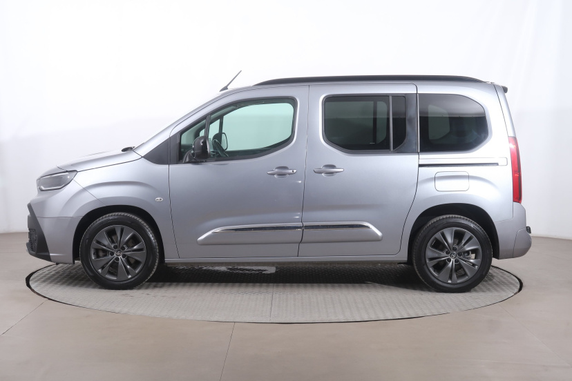 Toyota ProAce City Verso, 2025