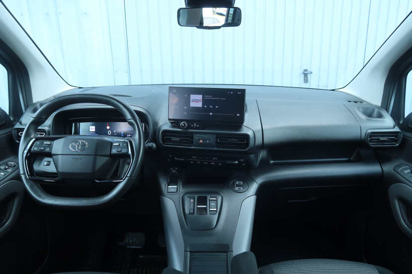 Toyota ProAce City Verso, 2025