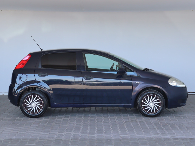 Fiat Grande Punto, 2009