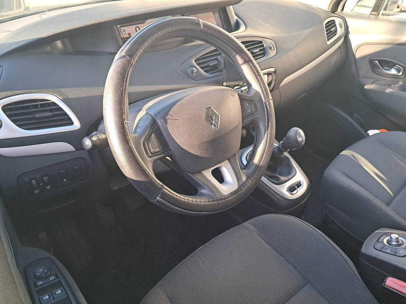 Renault Scenic, 2010