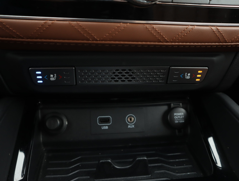 SsangYong Rexton, 2019