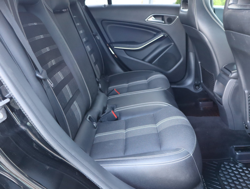 Mercedes-Benz CLA, 2018