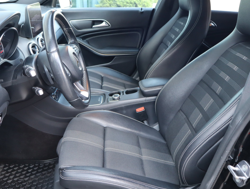 Mercedes-Benz CLA, 2018